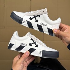 Off Arrow White Vulc Low Canvas White Updated Stripes Unisex Sneakers
