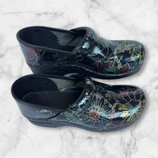 Dansko Professional Clogs EU 40 US 9.5-10 Dotted Floral Pattern Patent Leather