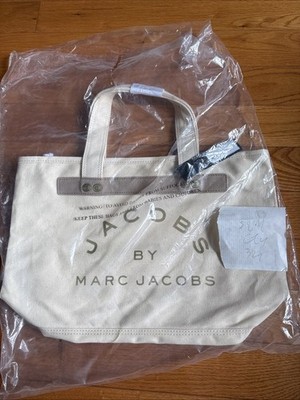 Jacobs By Marc Jacobs Natural Brass Brown Cream Canvas Logo Zipper Tote Hand Bag