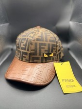 Fendi Cap   Monogramm Design   Leder Schirm  ...