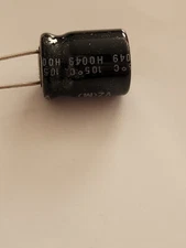 Lot of 20 - 47uF 100V Electrolytic Capacitor, Radial, 105ºC, Nichicon VZ Series