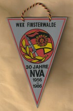 NVA Wimpel WKK Finsterwalde 30 Jahre NVA ca 22 cm x 14,5 cm