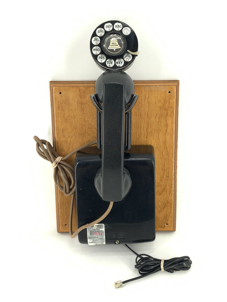 VINTAGE NORTHERN ELECTRIC CANADA BELL SYSTEM ROTARY WALL PHONE - WORKS