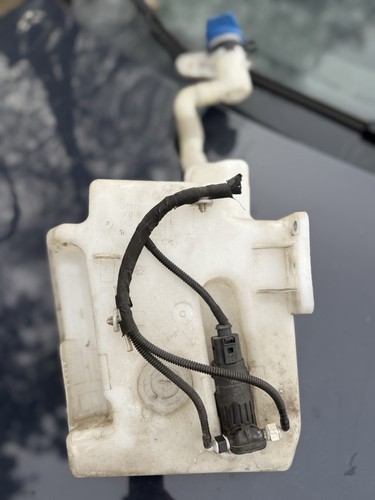 ✅ Wischwasser-Behälter VW Golf 5 V bj.04/05 Wischwasser-pumpe