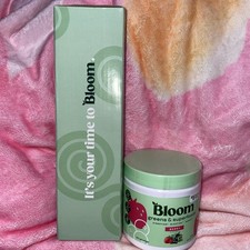 Bloom Nutrition Greens  Superfoods Powder Berry 30 servings  electric mixer