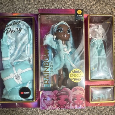 Rainbow High Robin Sterling Special Edition Doll Slumber Party Blue Hair