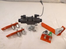 Partial Genuine Oem Kubota 3rd Func Valve Kit For Tractors See Desc