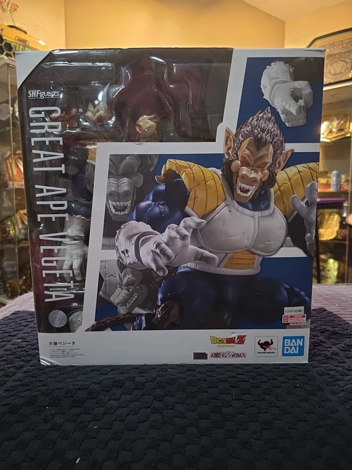 BANDAI S.H. FIGUARTS DRAGON BALL Z GREAT APE VEGETA FIGURE - Image 2 of 4