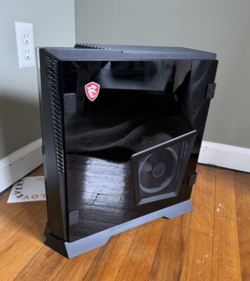 MSI Trident X Plus W/  Nvidia RTX 2080, I9-9900K, *BRAND NEW* 64 GB RAM