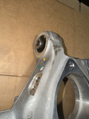 Chevrolet GM OEM 10-15 Camaro Rear Suspension-knuckle Chevrolet GM OEM 10-15 Camaro Rear Suspension-knuckle