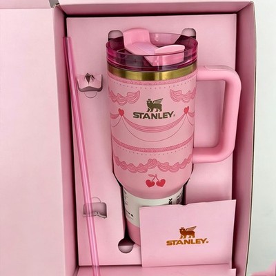 2026 Quencher H2.0 Valentines Day Flowstate Tumbler 40 oz Pink Velvet Cake Cup