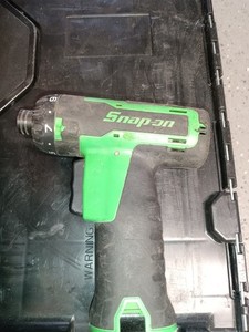 SNAP-ON CTS761AG 14.4v CORDLESS IMPACT SCREWDRIVER. (BARE TOOL)