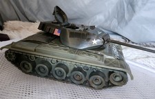 Tim Mee Toy US Army M41 Walker Bulldog Tank With Driver Model Tank 7520