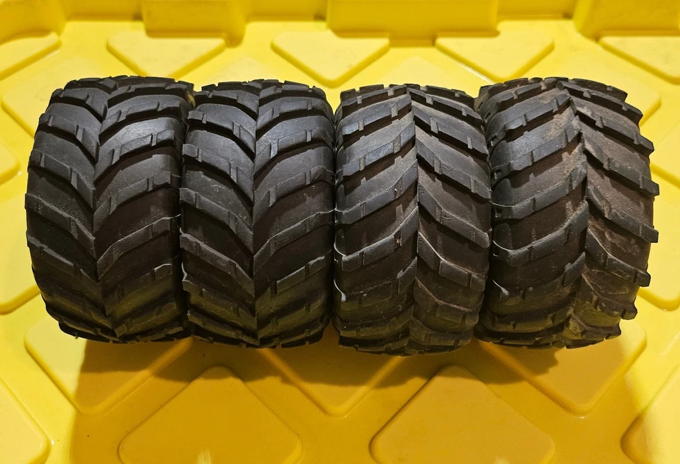 Pro Line Masher 2000 Rc Tires #1074, Rims, 2.5 Wide X 4.5" Diameter All Terrain - Image 2 of 4