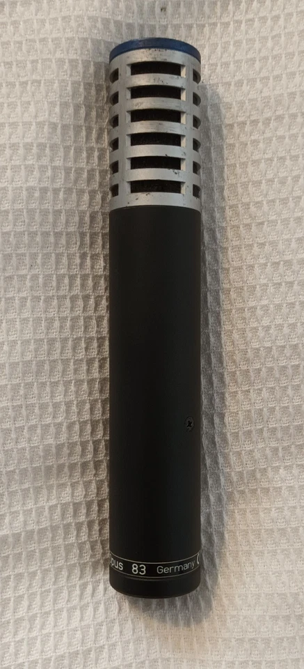 Beyerdynamic Opus 83 Cardioid Studio Condenser Microphone. Superb Condition. - Image 2 of 4