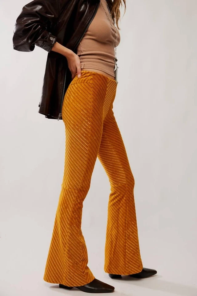 Pantalones de terciopelo Free People Penny talla M Foto 3 de 4