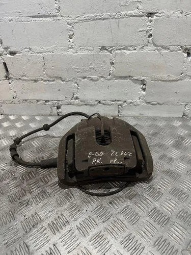 BMW 5 Touring E61 Bremssattel vorne links 3.00 Diesel 170kw 2008 21505079