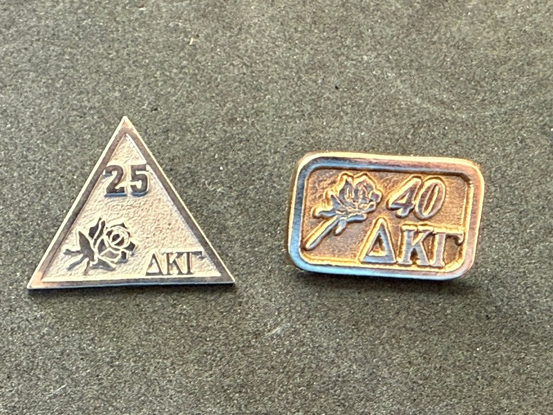 Alpha Kappa Theta Lapel Pin Rose Triangle Badge 25 & 40AKT Sorority Sisters Club