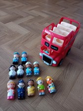 ELC Happyland London Double Decker Bus with 11 figures