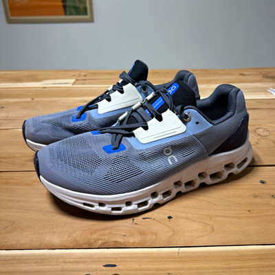 On Cloud Men's Running/Gym Sneaker Mesh Breathable Lace-Up Low Top US 9