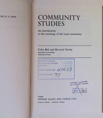 Community Studies: An Introduction to the Sociology of the Local Community. Stud