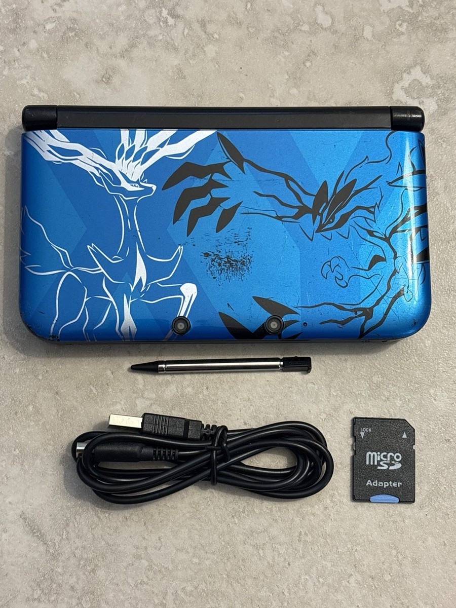 Nintendo 3DS XL LL Blue And Black Handheld With Charger And Stylus