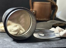 Vintage Deutsche Mikroskop-Vergr&ouml;&szlig;erungslinsen &ndash; Im handgefertigten Lederetui