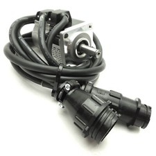 Allen Bradley TLY-A120T-HJ62AA Kinetix Servo Motor .101kW Ø8mm Shaft 3Ø 230VAC