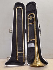 Holton Collegiate USA made trombone hard case collectible musical instrument T3
