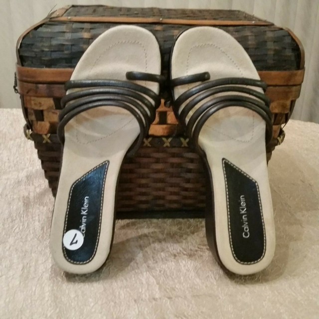 Calvin Klein Toe Ring Strappy Sandals Slides Slip On Shoes Black Color Size 7 | eBay