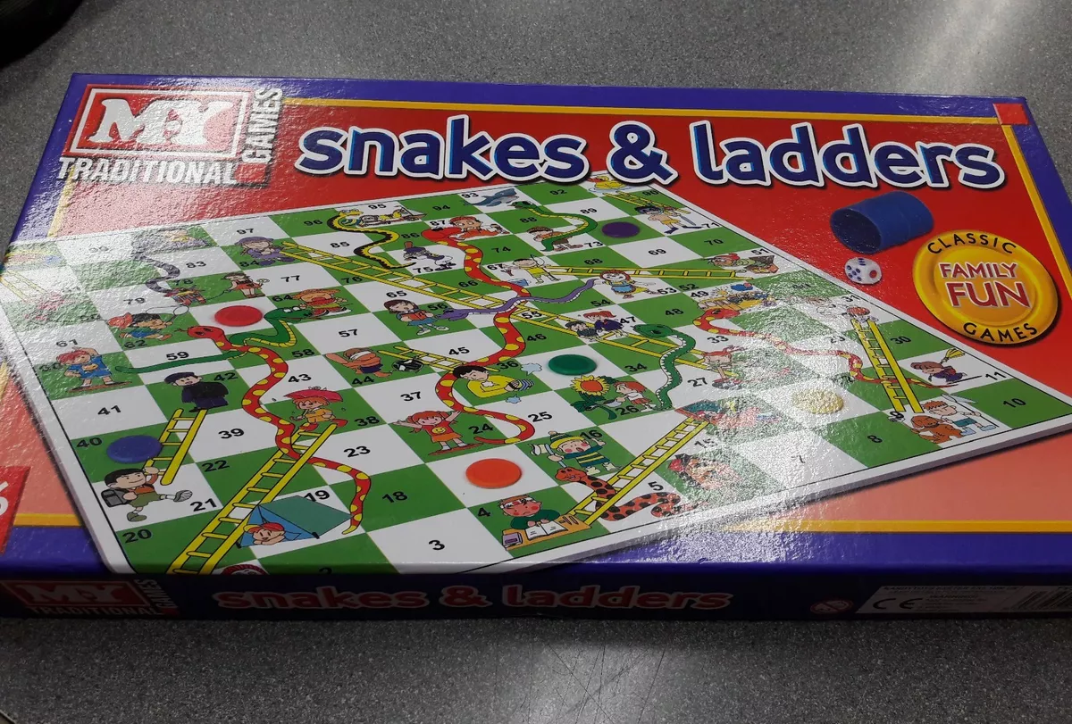 Preços baixos em Cardinal Snakes & Ladders Jogos tradicionais e de