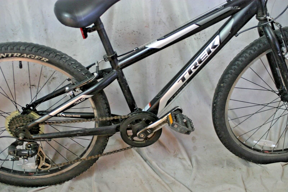 Bicicleta de MTB Trek MT200 2001 24" para niños frenos en V rígida negra acero torneo remitente de EE. UU. Foto 4 de 4