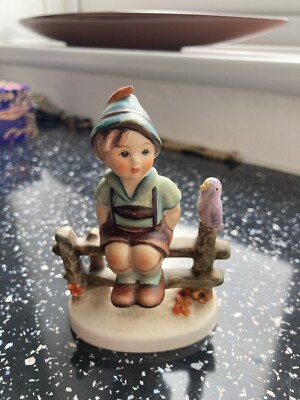 Vintage 1938 M J Hummel Wayside Harmony #111 3/0