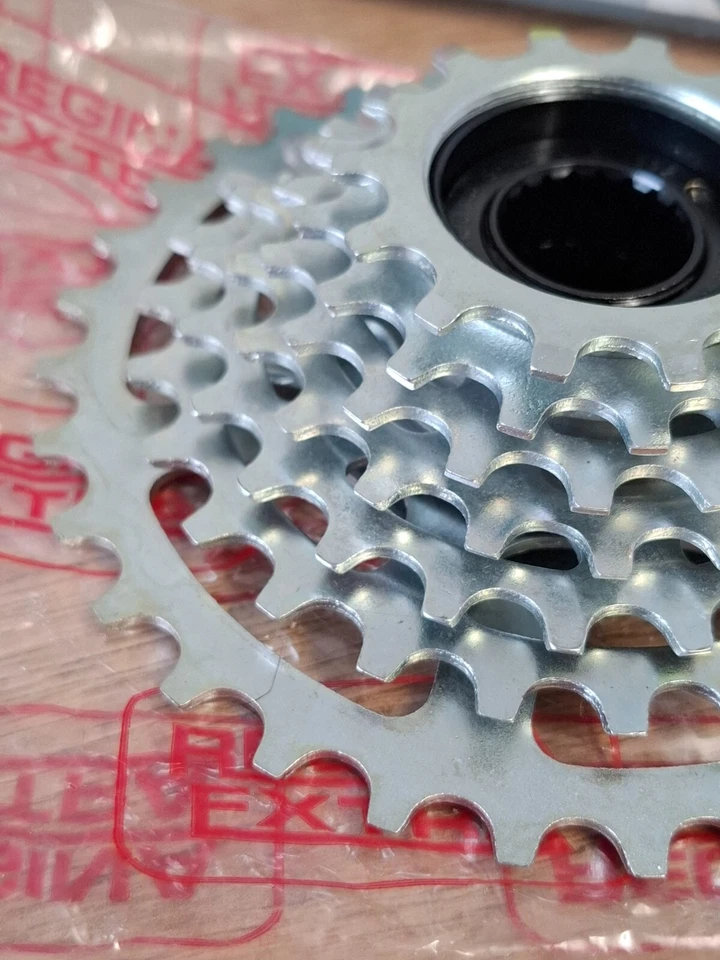Retro Bicycle Parts NIB NOS Regina Extra Synchro 90 Freewheel 7-Speed 14-32T ISO - Image 2 of 4