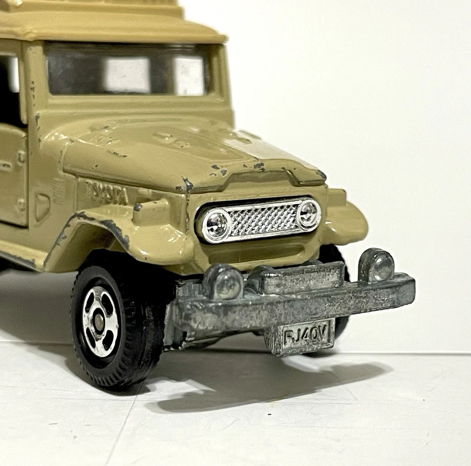 😎 Tomica de colección - Coches de bolsillo - Tostado Toyota Land Cruiser coche diecast Japón Foto 4 de 4