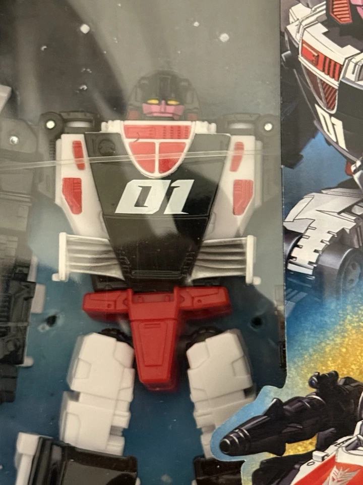 Transformers Age of the Primes Deluxe Decepticon Crasher  - Image 2 of 3