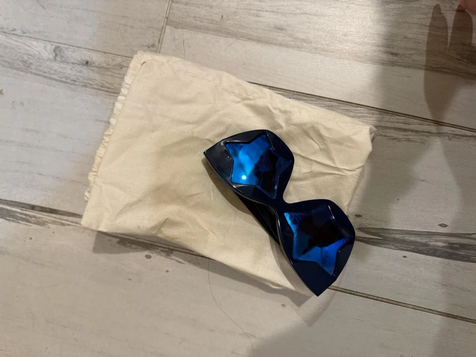 Stella McCartney SK0029S Sunglasses- BLUE - Image 4 of 4