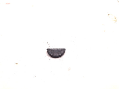 USED KEY FOR JOHN DEERE A TRACTORS 26H17R