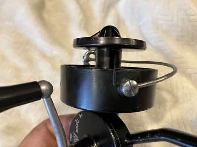 Mitchell304S ミッチェル Vintage Mitchell 304 Spinning Reel (SN on FOOT: 2149574) in