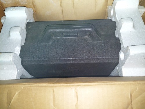 Custodia in plastica per fotocamera vintage GRUNDIG Super Color Fac 1900 e scatola di vendita originale - Foto 6 di 21