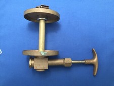 GITS BROTHERS BRASS OILER MANUAL PUMP   LUBRICATOR NOS  MISSING GLASS CYLINDER