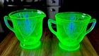 VTG Uranium Glass Federal Georgian Lovebirds Pattern  Green Creamer & Sugar Set