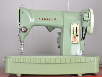 SINGER 185J Sewing Machine Mint Green w/case EXCELLENT **FRESHLY SERVICED**