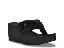 Woman's Sandals Guess Sabinn Wedge Sandal