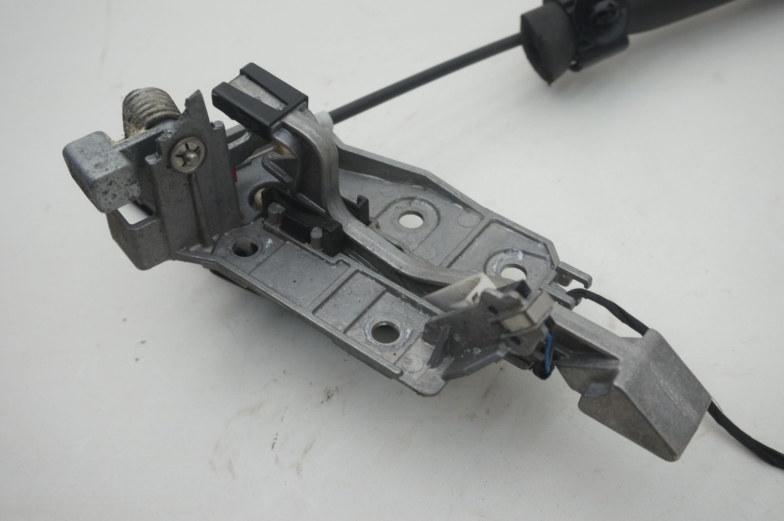 Front Right Door Lock Latch Actuator Handle 823535 Ferrari 488 Spider 2017 *Note