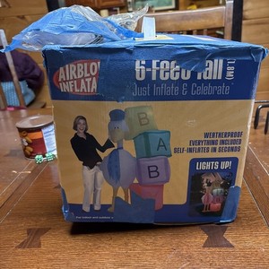 baby announcement Self-inflating 6ft Stork And Blocks- Lights Up