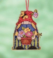 Garden Girl Gnome - Mill Hill Garden Gnomes - Cross Stitch Kit - MH16-2213