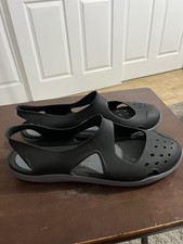 CROCS Women's Swiftwater Wave Shoes Black Iconic Comfort Walking Sz 11 (w)