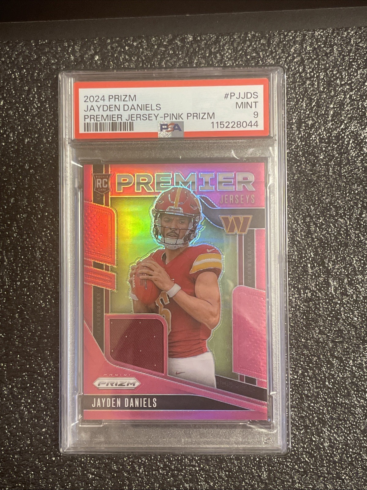 2024 Panini Prizm - Premier Jerseys Jayden Daniels #PJ-JDS Pink Prizm PSA 9