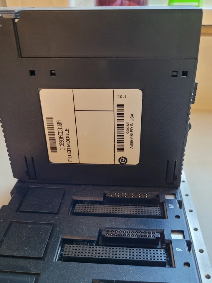 Ge Fanuc IC695CHS012-CA Rx3i 12 ranuras con módulo de llenado Foto 3 de 4